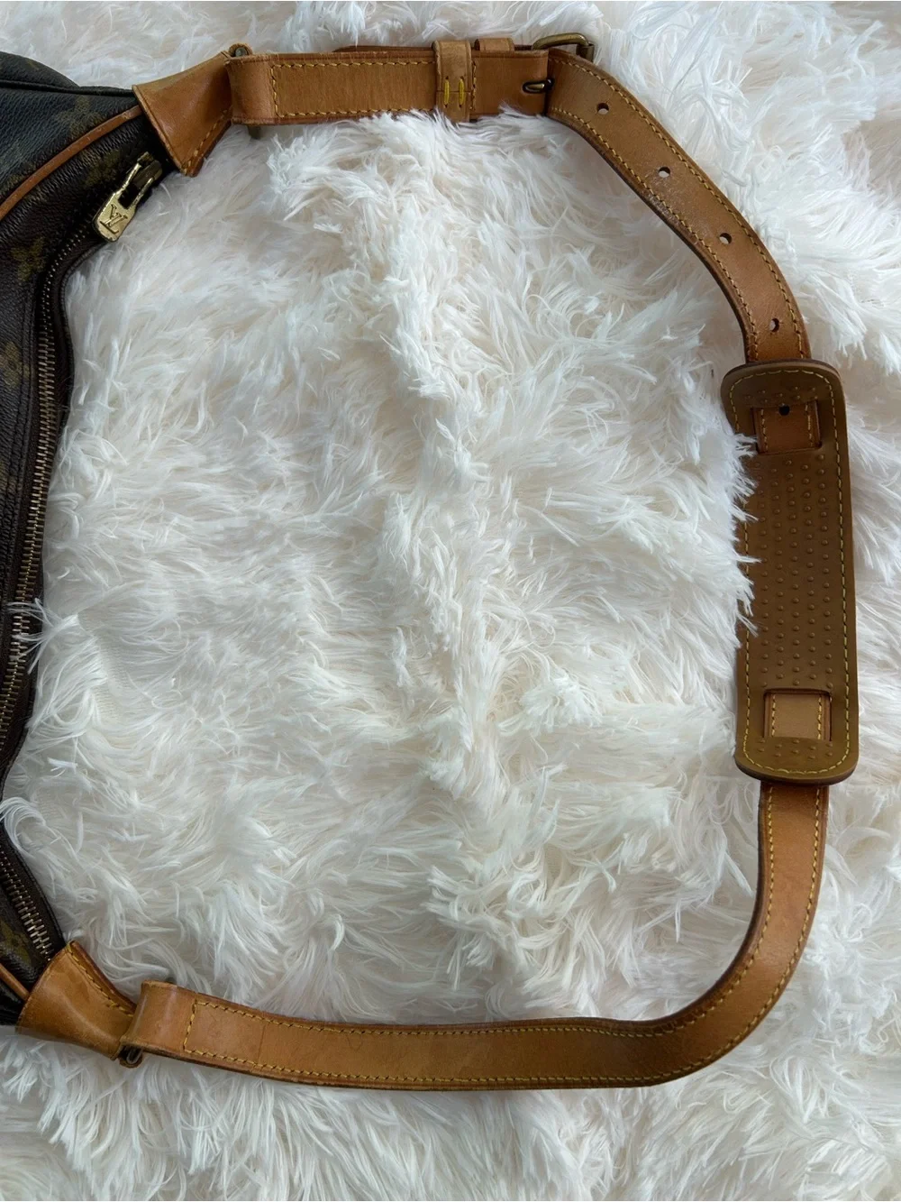 Louis Vuitton Boulogne 35 Monogram Shoulder Bag